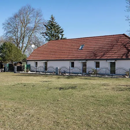 Familienfreundliche Alpakafarm Schmatzin