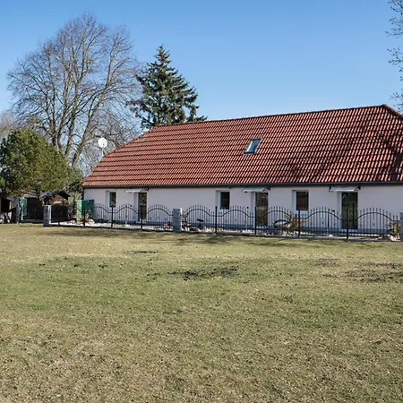 Familienfreundliche Alpakafarm Schmatzin