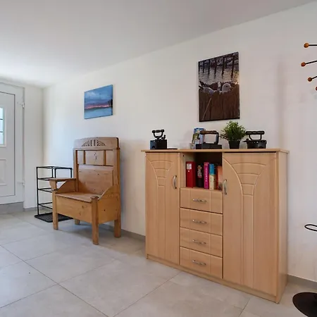 Familienfreundliche Alpakafarm Apartament Schmatzin